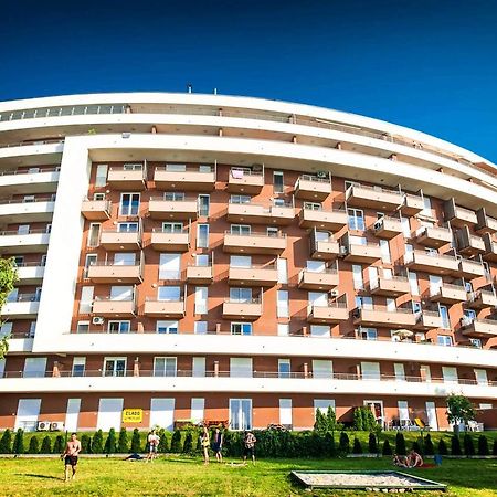 Club 218 Wellness Petra Apartman Siófok Eksteriør bilde