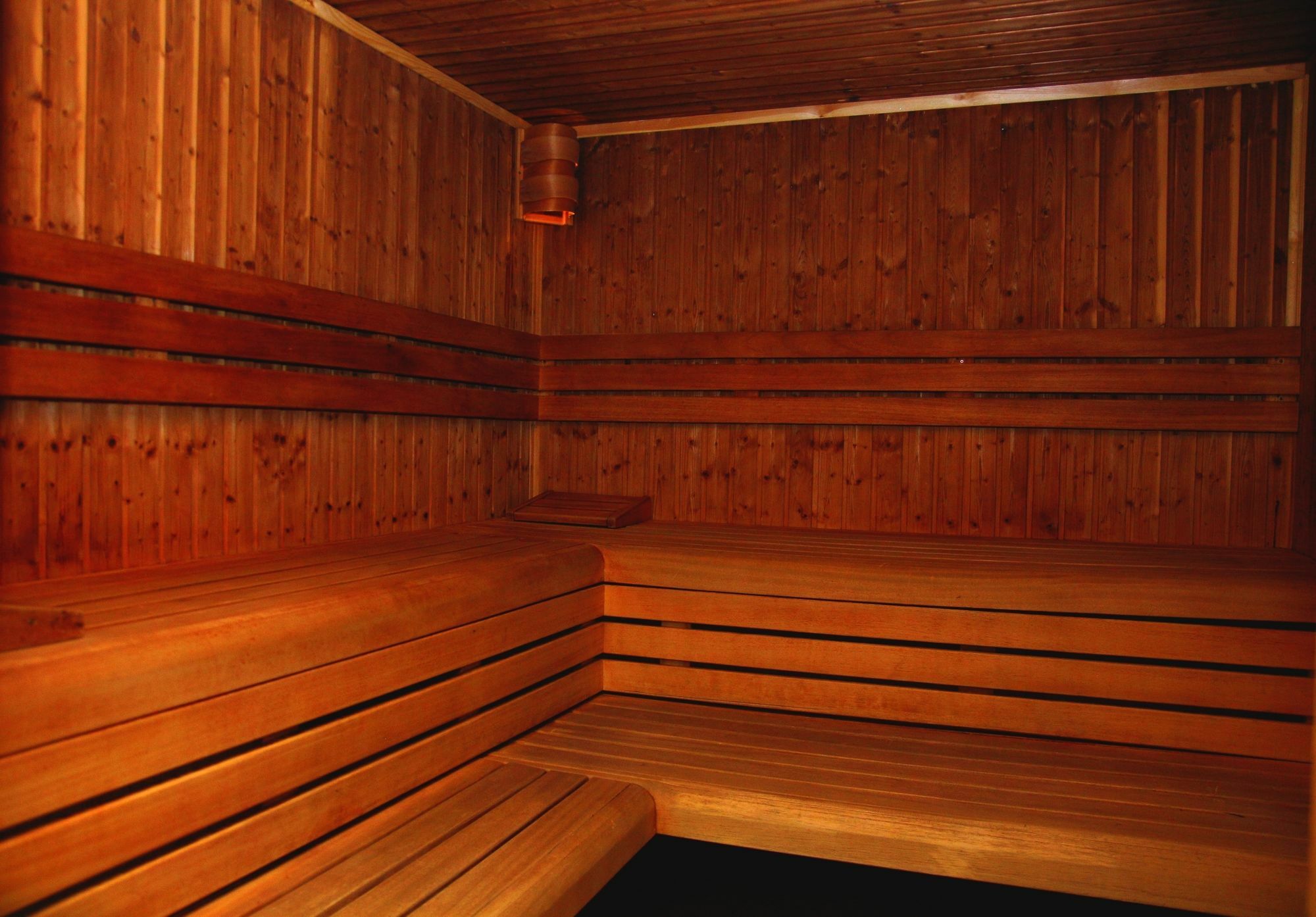 Club 218 Wellness Petra Apartman Siófok Eksteriør bilde