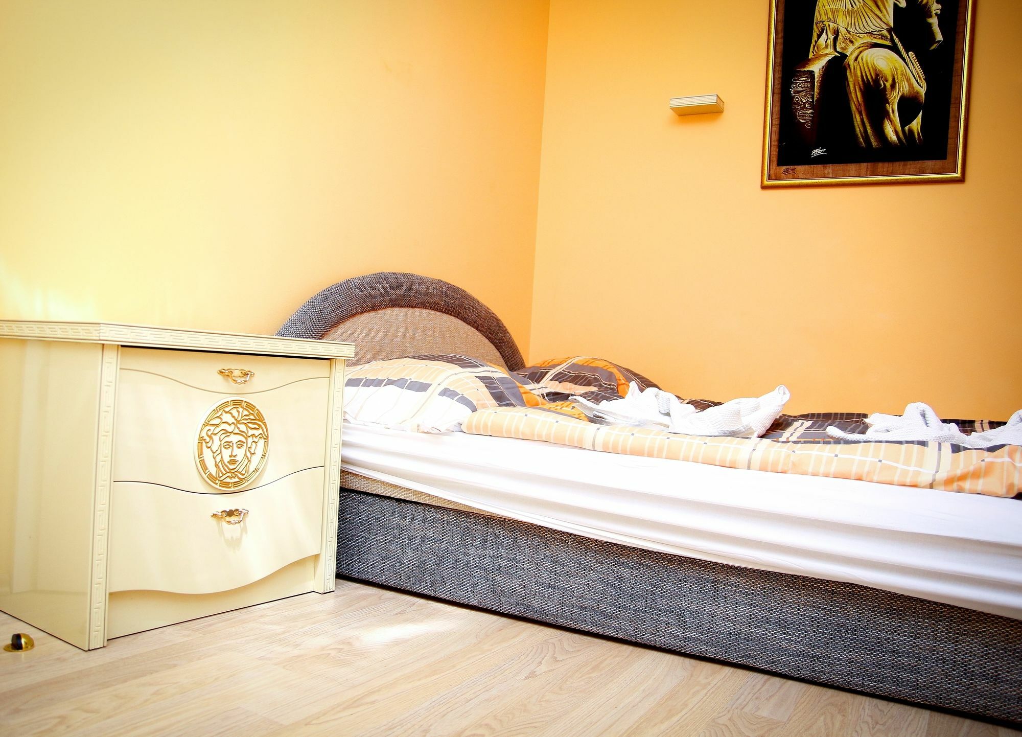 Club 218 Wellness Petra Apartman Siófok Eksteriør bilde